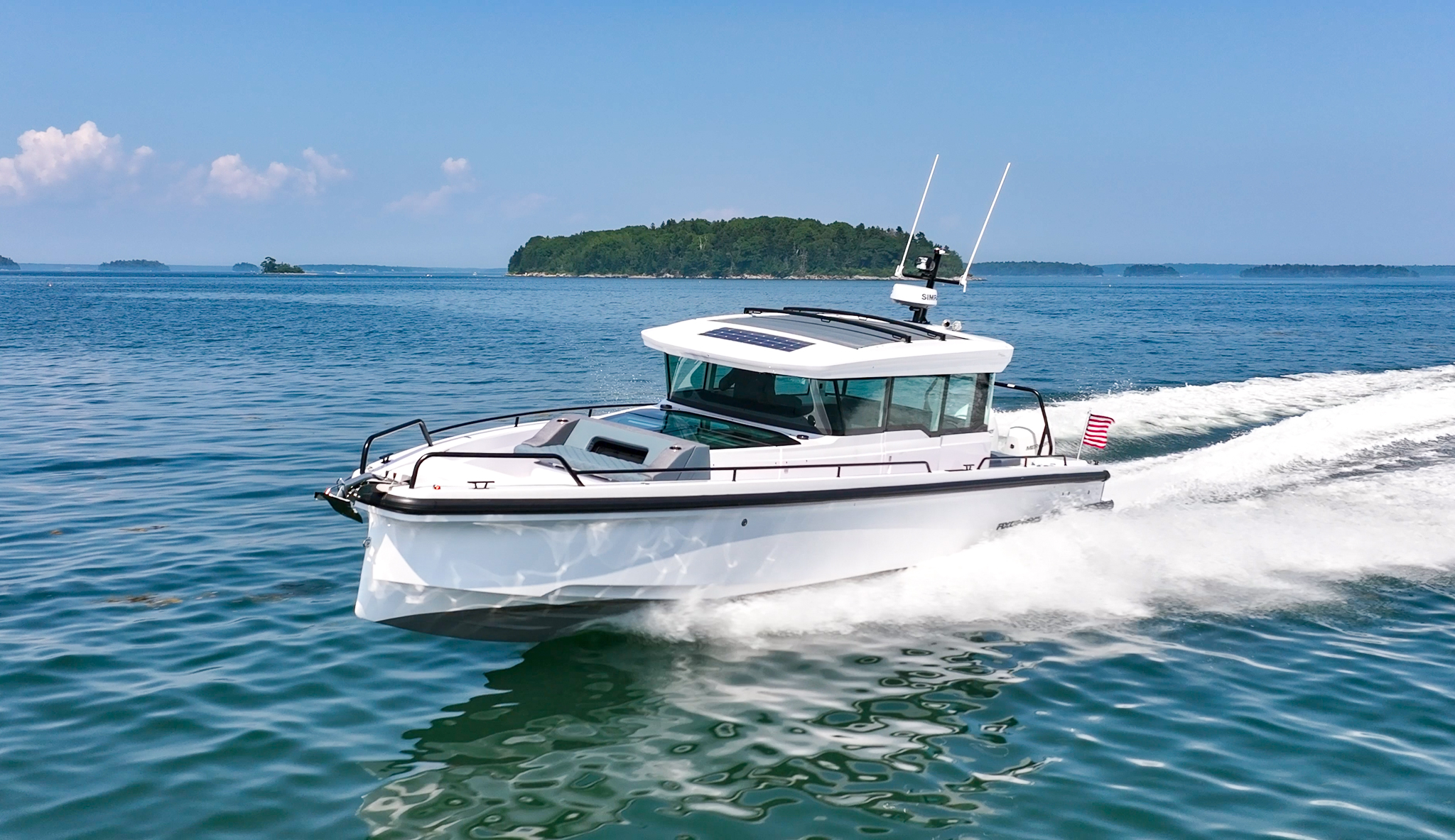 Axopar 37 XC Cross Cabin