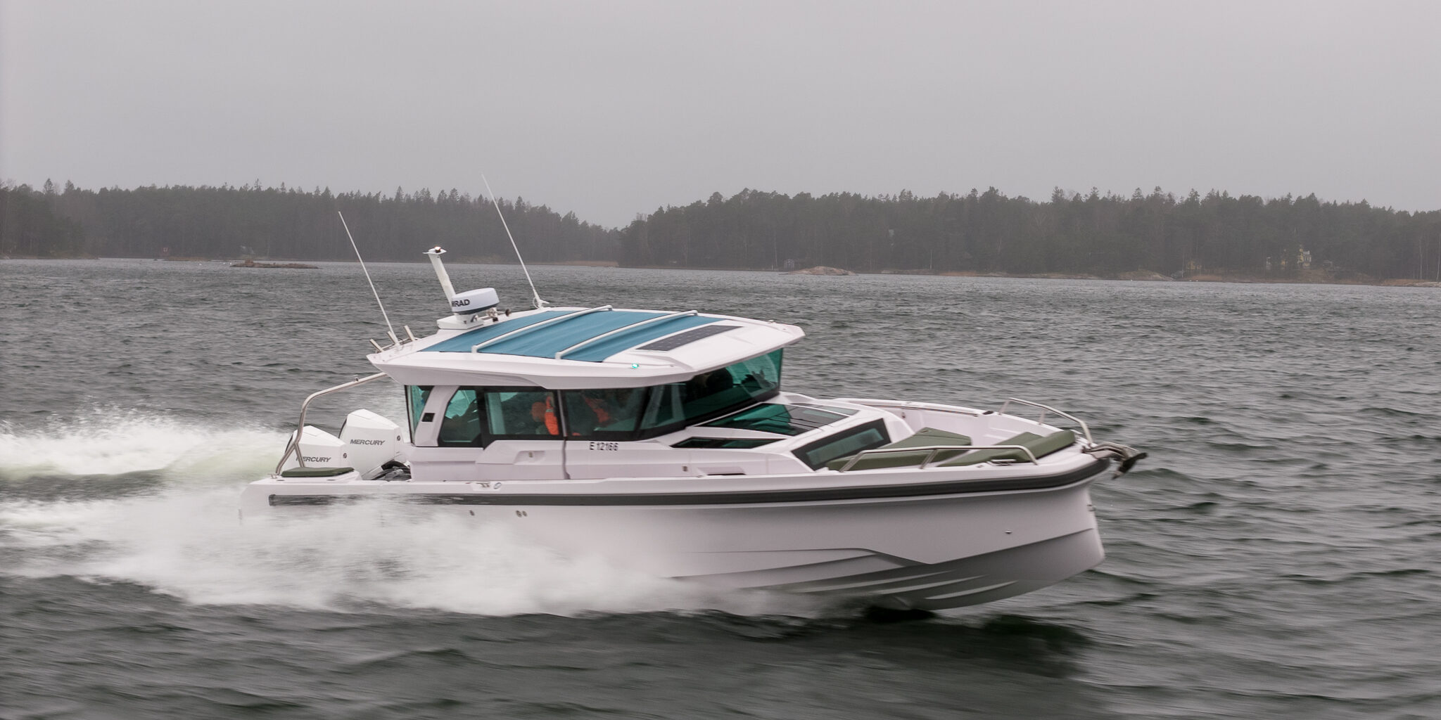 Axopar 38 running at speed in the Finnish archipelago during Axopar 38 media day near Helsinki.