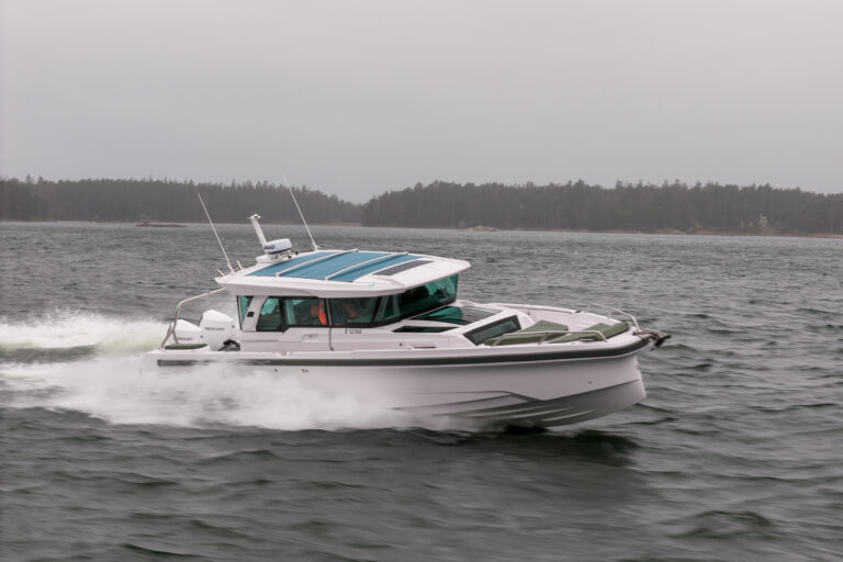 Axopar 38 running at speed in the Finnish archipelago during Axopar 38 media day near Helsinki.