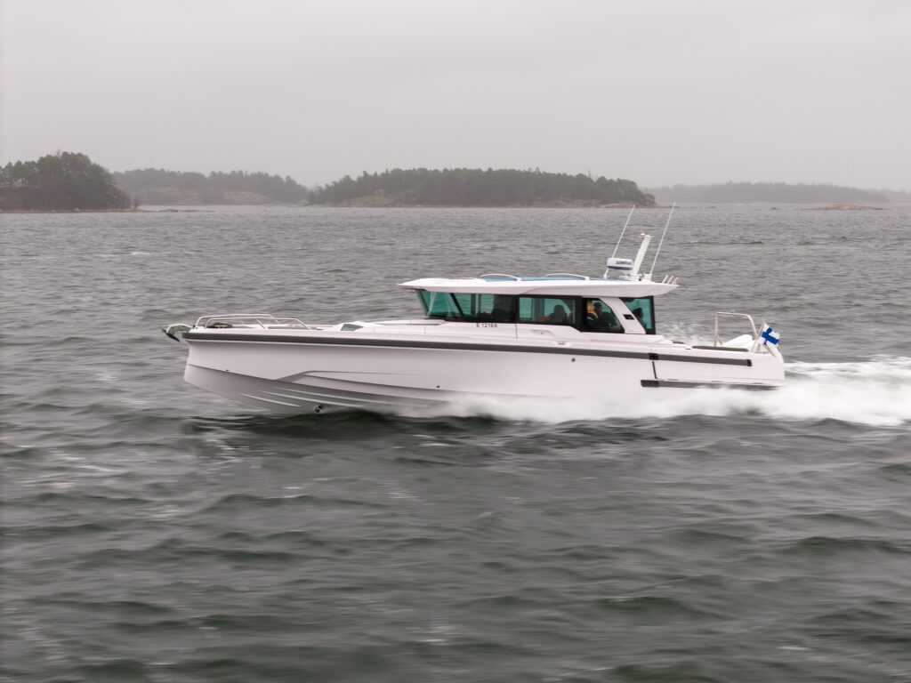 Axopar 38 running at speed in open water off Helsinki during the official Axopar 38 media day.